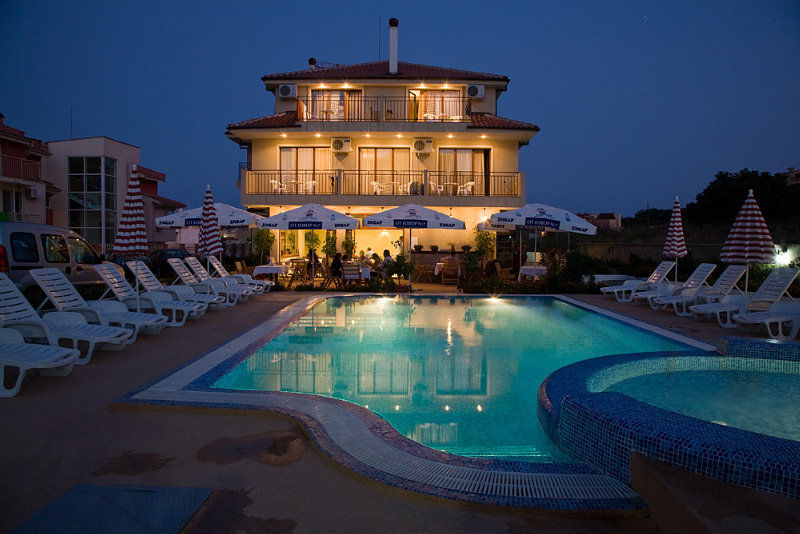 Family Hotel Muses Sozopol Luaran gambar